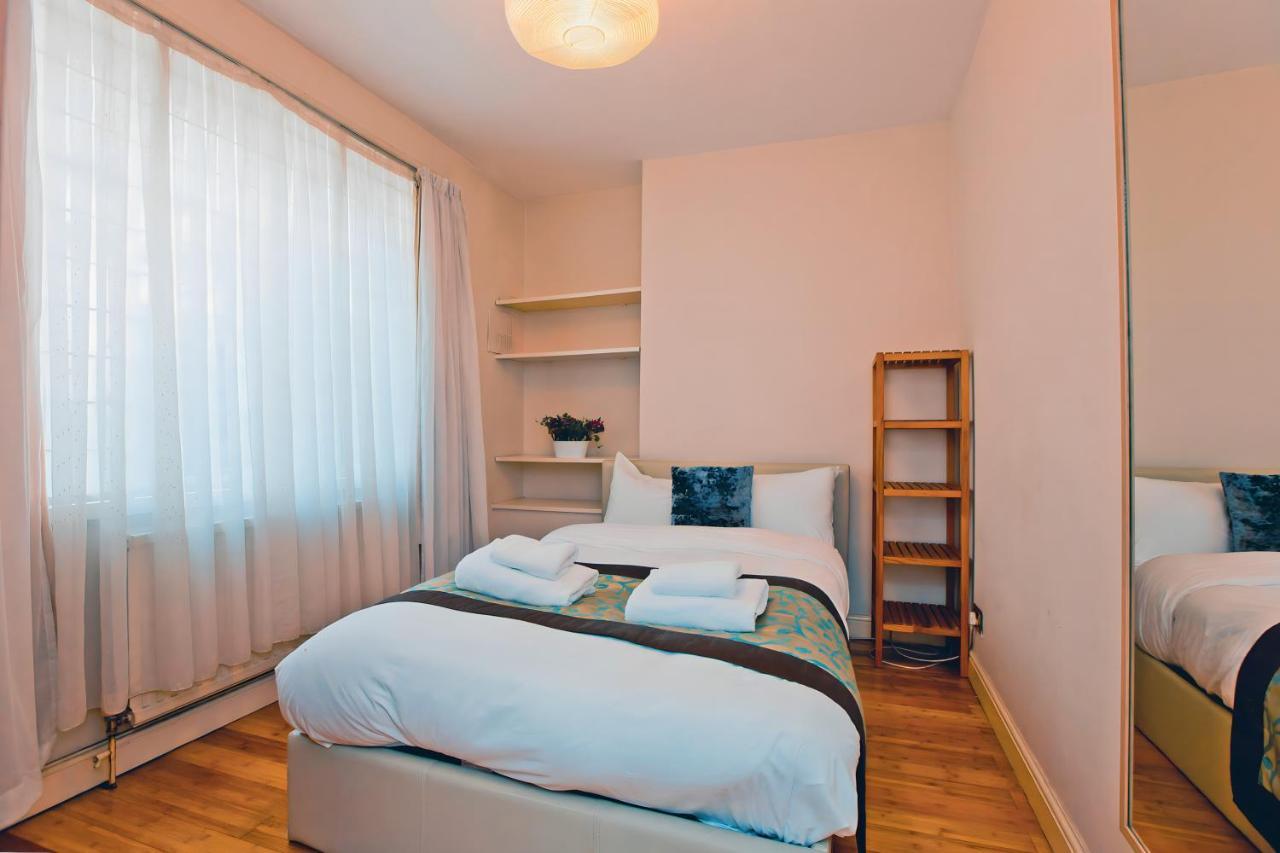 Apartment Gorgeous 2-bed Flat - 25 Minutes Walk From Winter Wonderland London