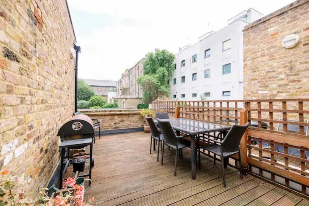 Apartment Bright And Quiet 2-bed 2-bath With Great Patio *