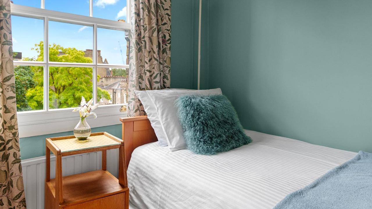 Ultra London, Modern Flat In Leafy Street *