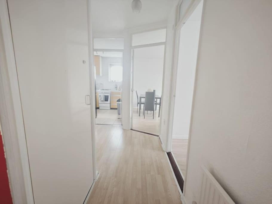 City Airport Apartment *