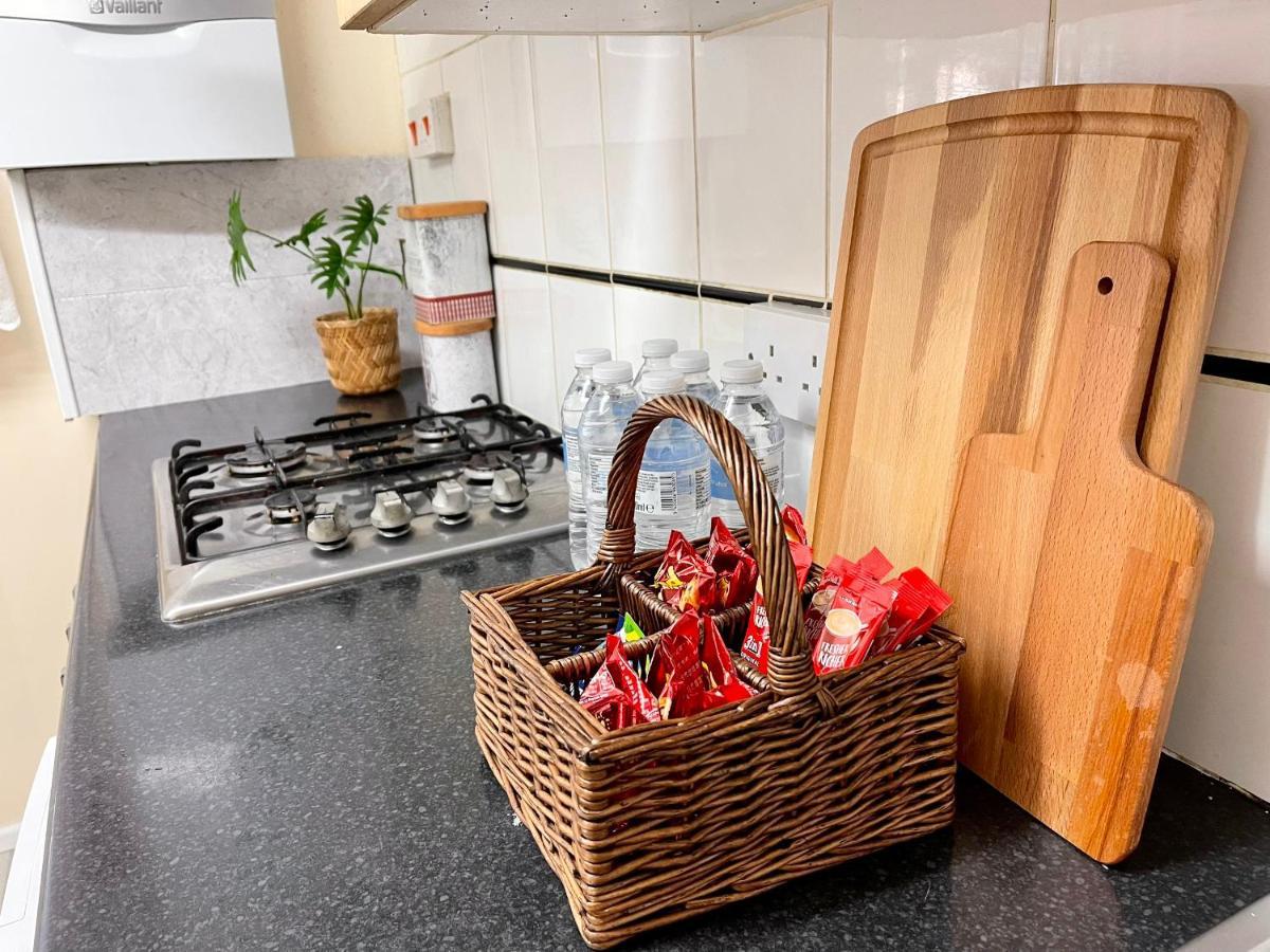 Appartement 3br Close Station *