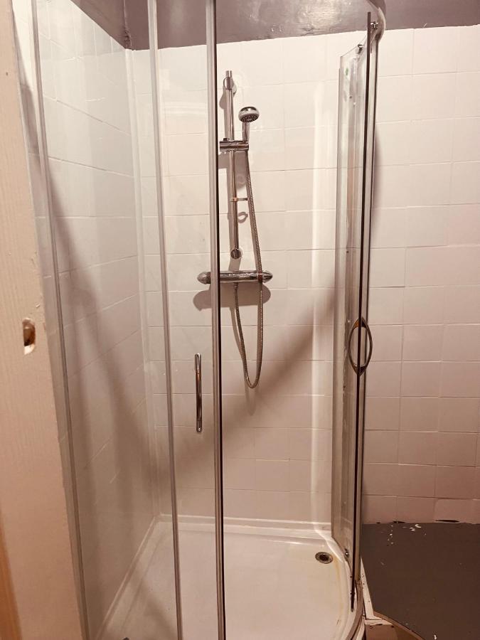 Modern Large Apartment London