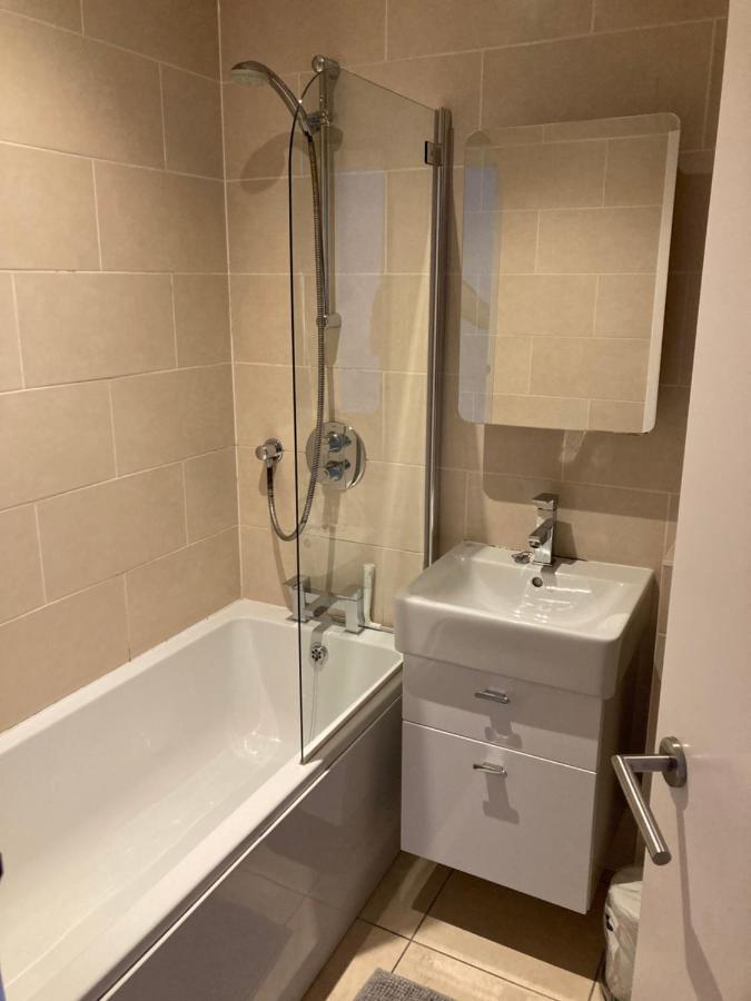 Two Double Bedroom Flat In Soho *