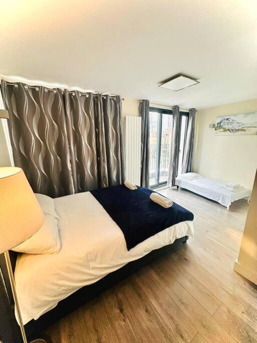 Luxurious 2 Bedroom Flat In Apartamento Londres