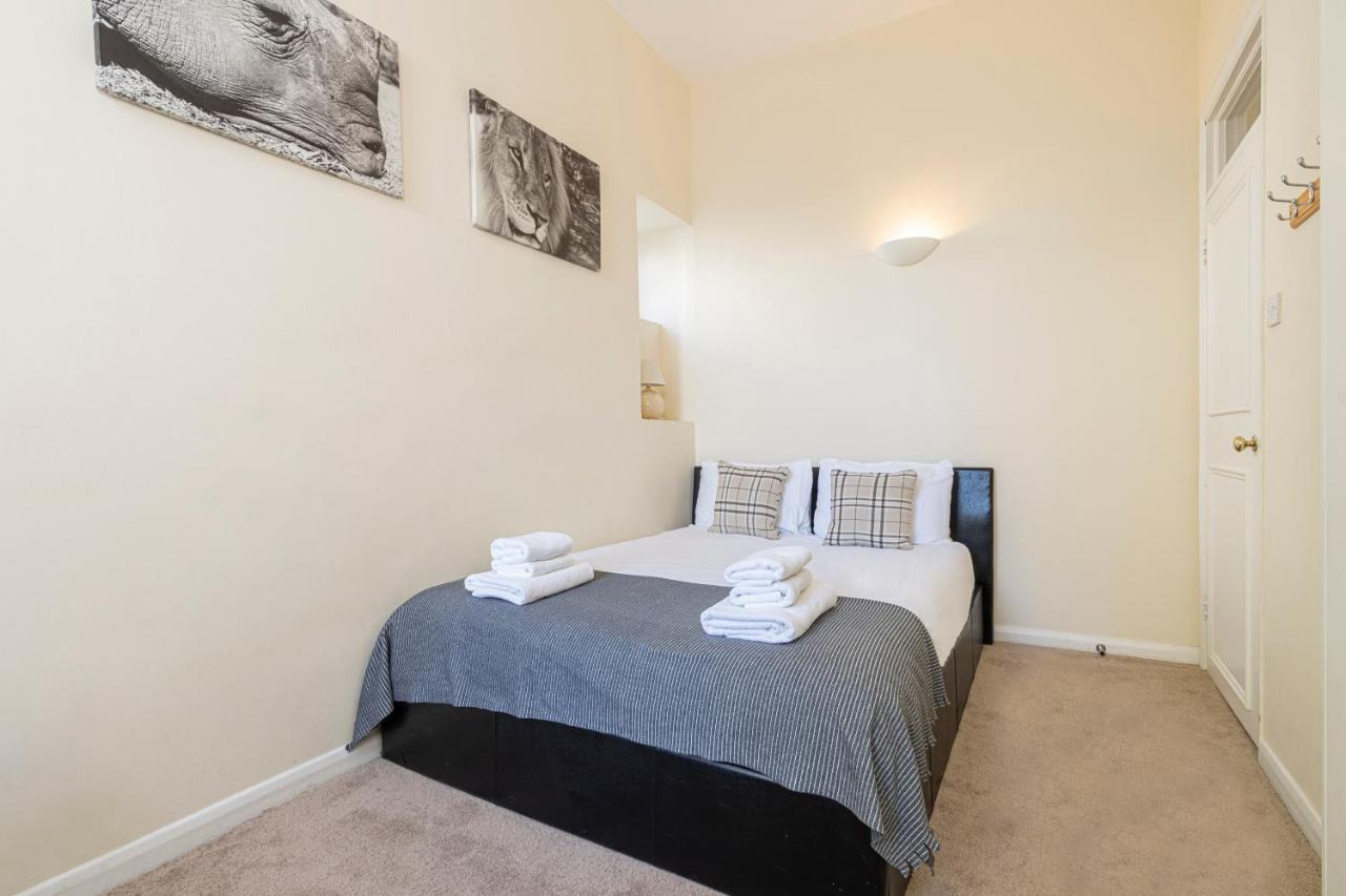 Charming Flat In West Brompton Londres