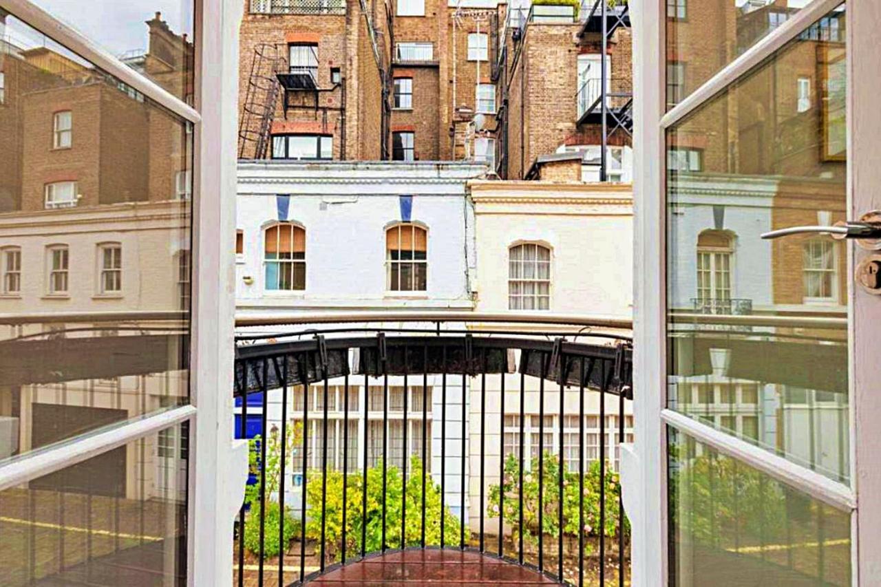 Finest Retreats - King Charles House *