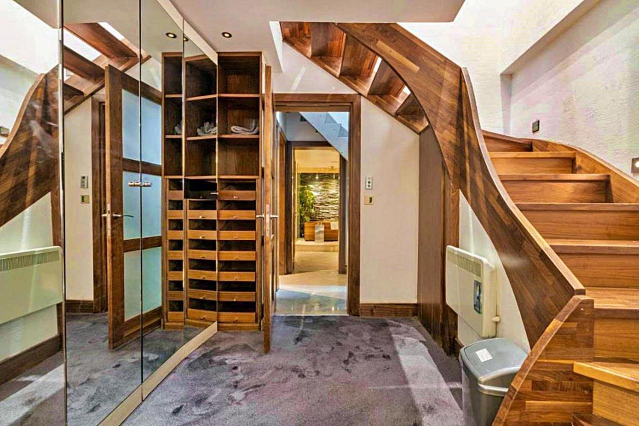 Finest Retreats - King Charles House * Londres