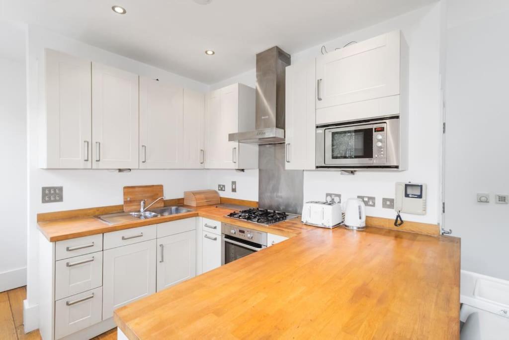 2 Bed Private Townhouse Mews, King's Cross Appartement *