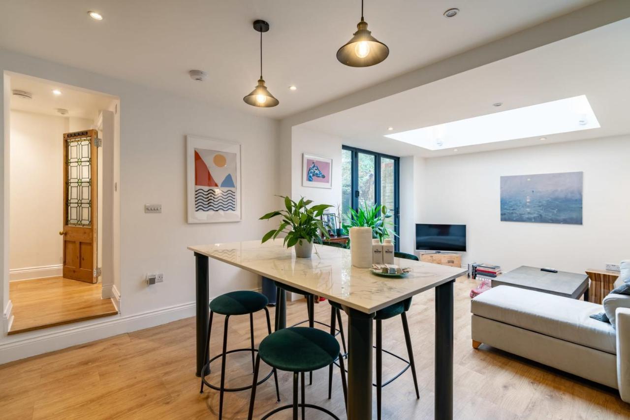 Appartement Beautiful Two Bed Abode In South West *