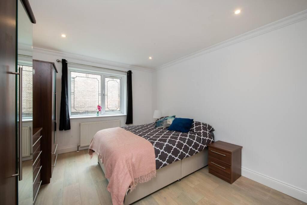 Cozy 2-bedroom Flat In Battersea Apartment