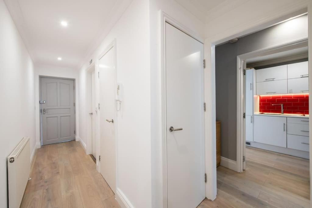 Cozy 2-bedroom Flat In Battersea Apartment *