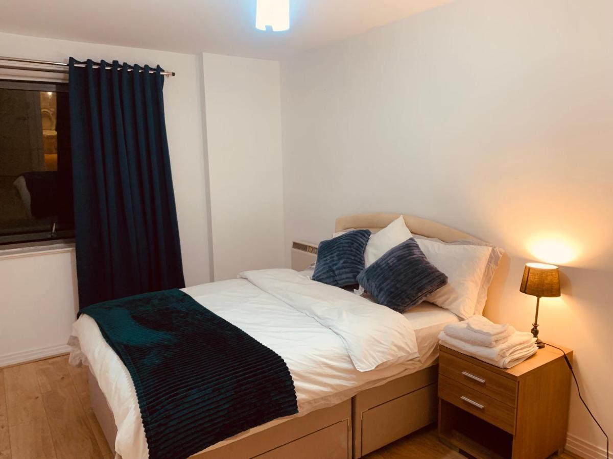 Apartment North Acton Flat London