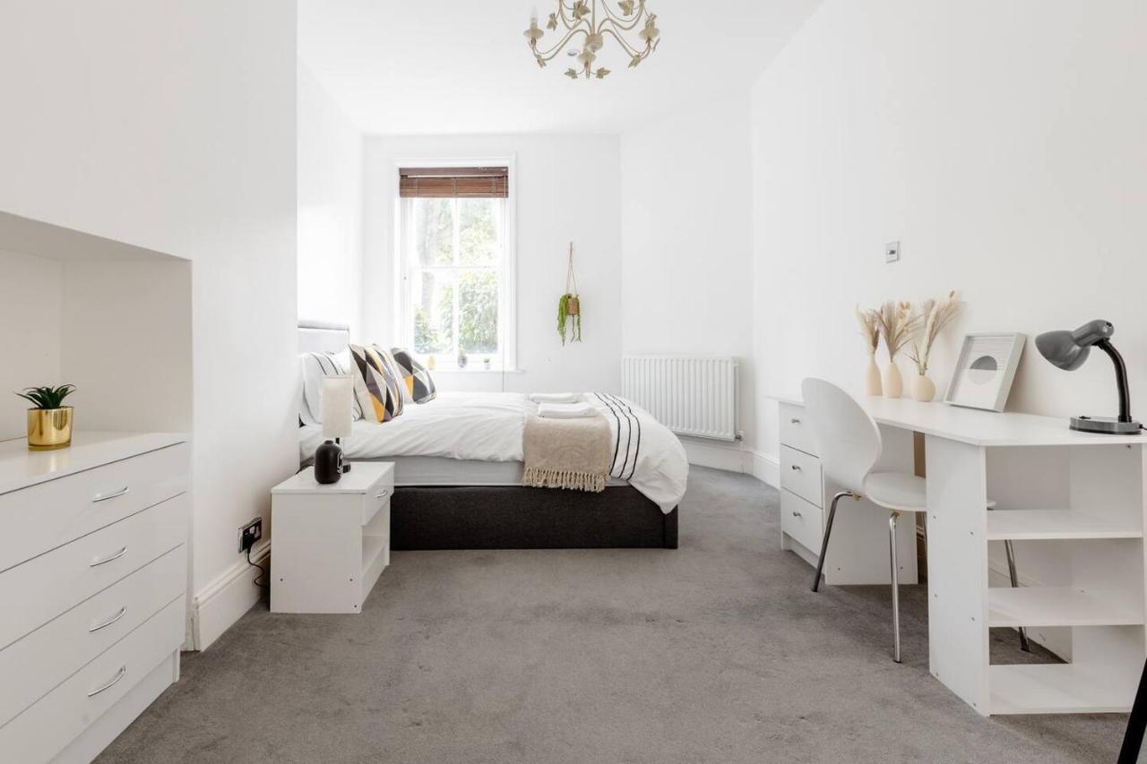 Spacious Apt In Central Londres