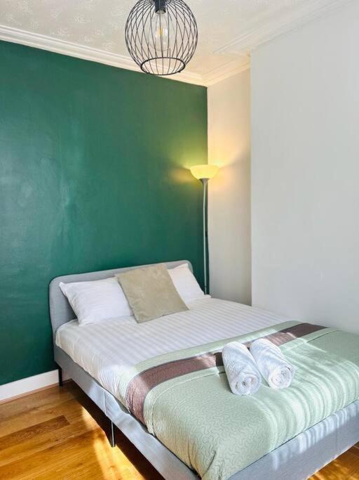 Elegant House In Stratford Appartement