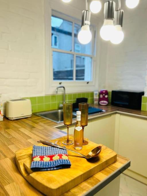 Elegant House In Stratford Appartement Londen