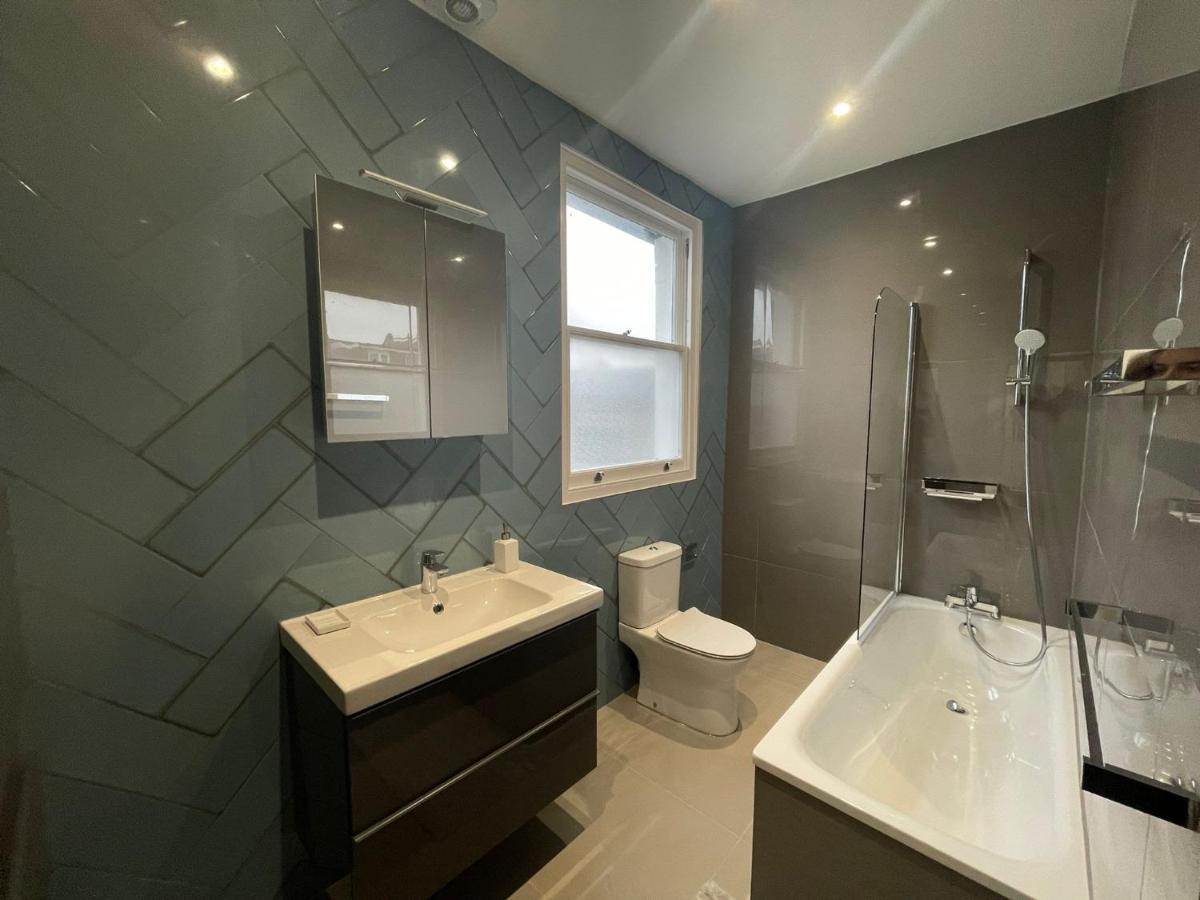 Nancy's Place In Notting Hill - 2 Double Beds, Ideal For Families Londres