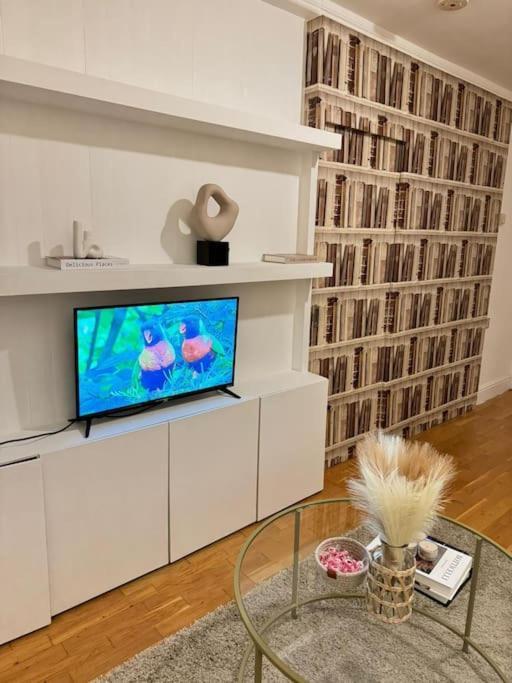 Apartment In Angel. London