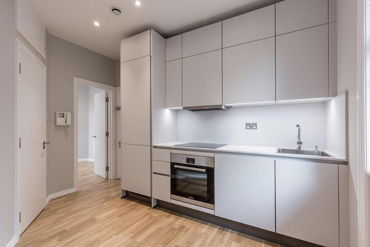 Kensington Olympia Apartment, Breakfast Apartamento *