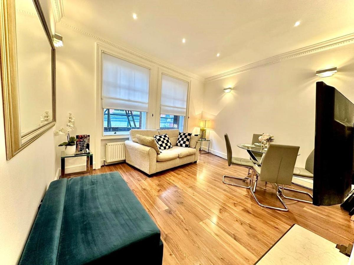 Alluring 2-bed, 2-bath Flat On High Street Kensington, Near Kensington Palace Appartement Londres
