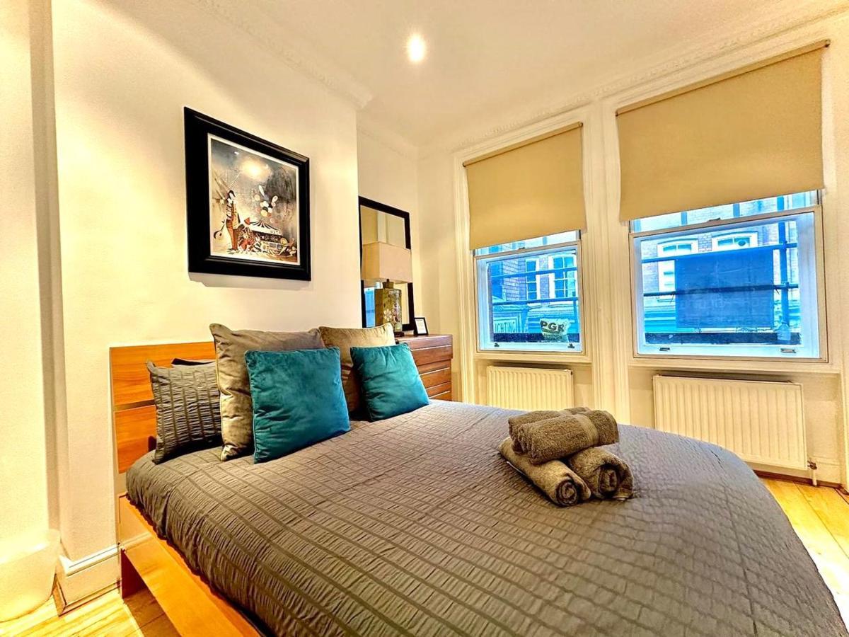 Appartement Alluring 2-bed, 2-bath Flat On High Street Kensington, Near Kensington Palace