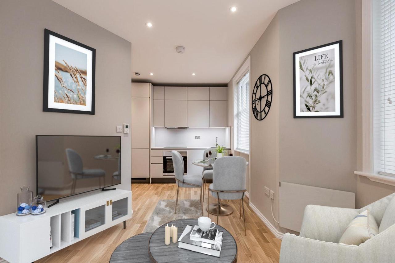 Kensington Olympia Apartment, Breakfast Apartamento *