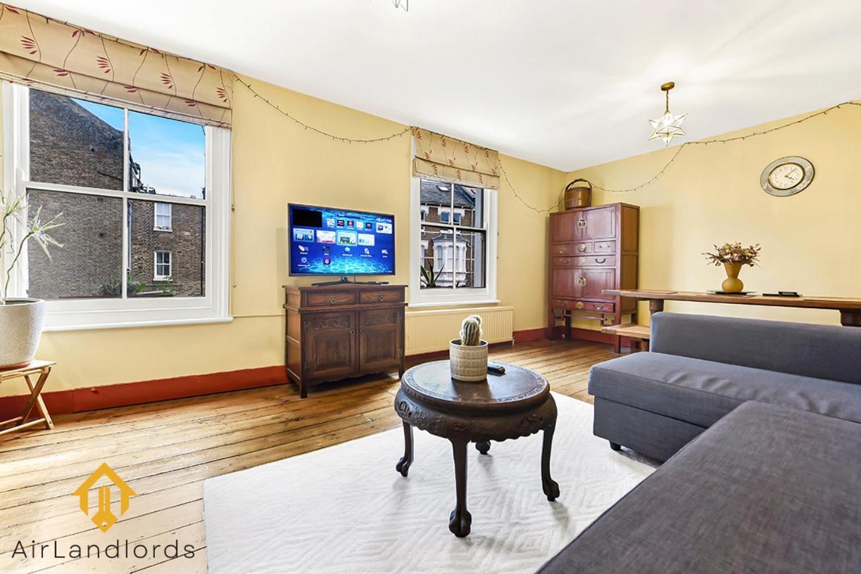 Peaceful 2-bedroom Flat Near Queens Park Station * Londres