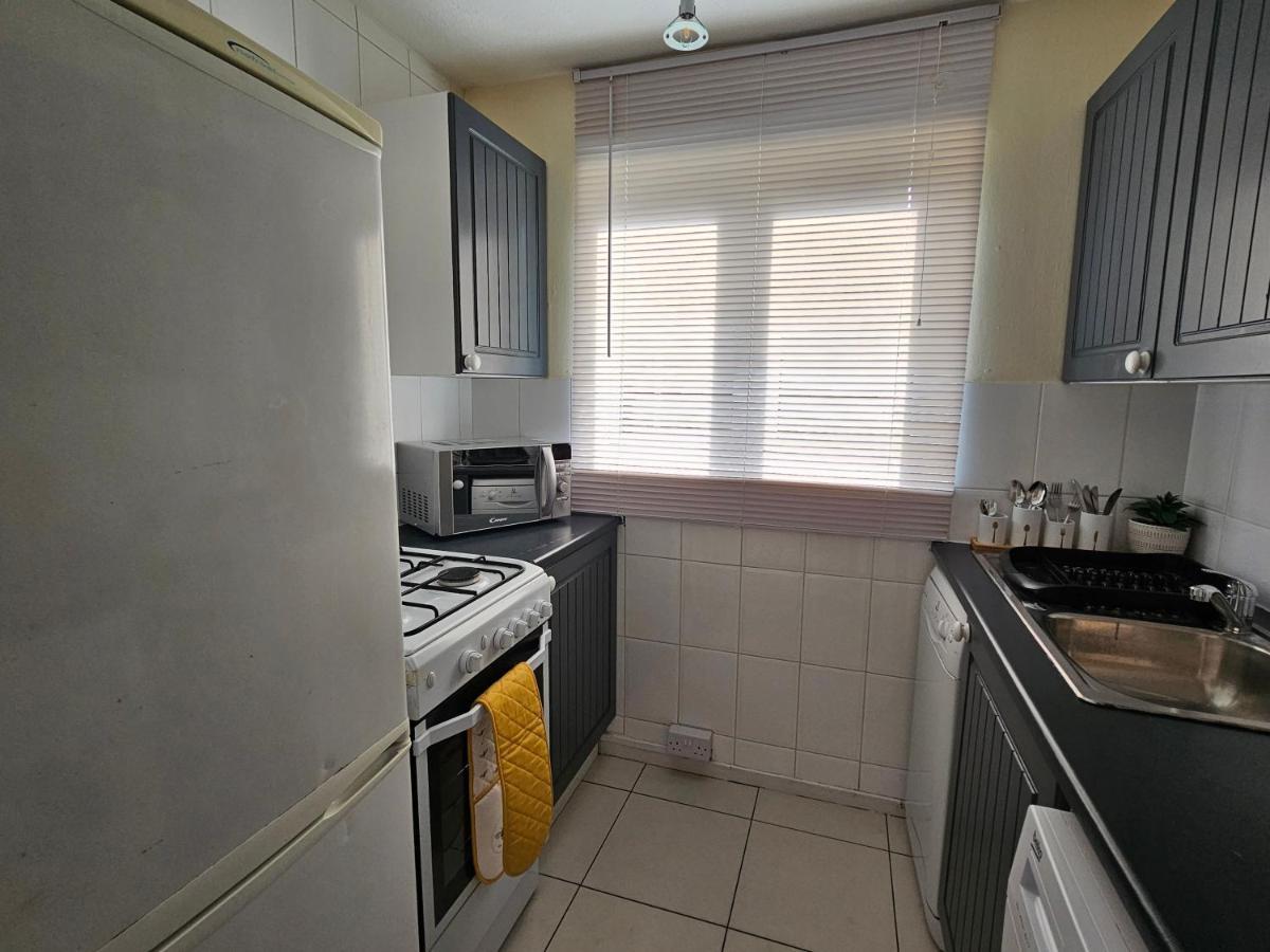 In Beckton. Docklands. Airport. Apartamento Londres