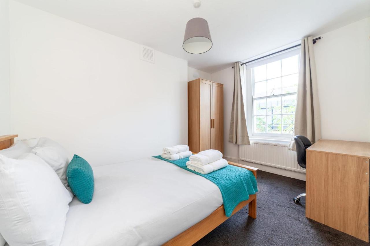 Period Victorian Abode In Idyllic Kings Cross Apartment London
