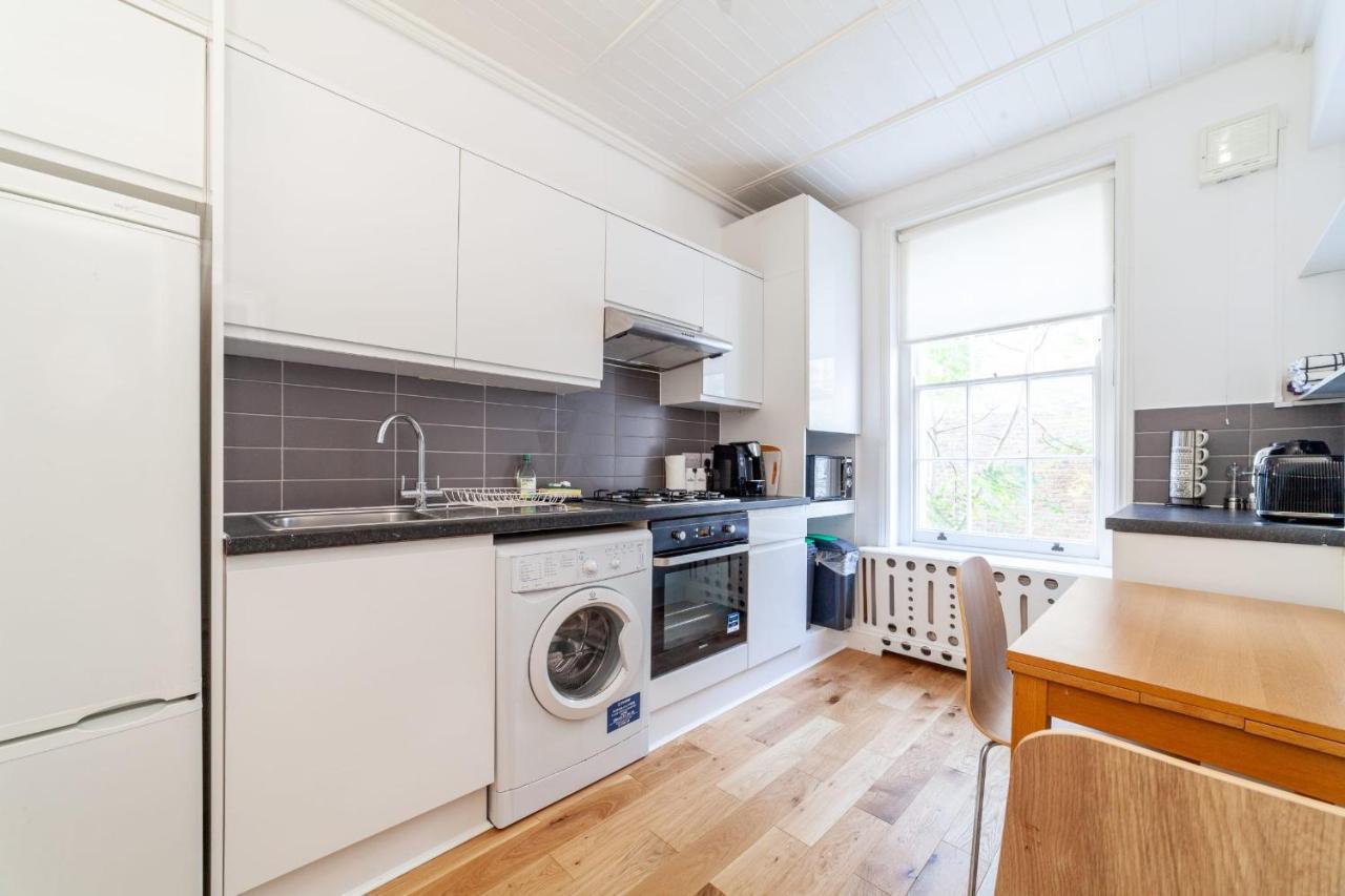 Apartment Period Victorian Abode In Idyllic Kings Cross *