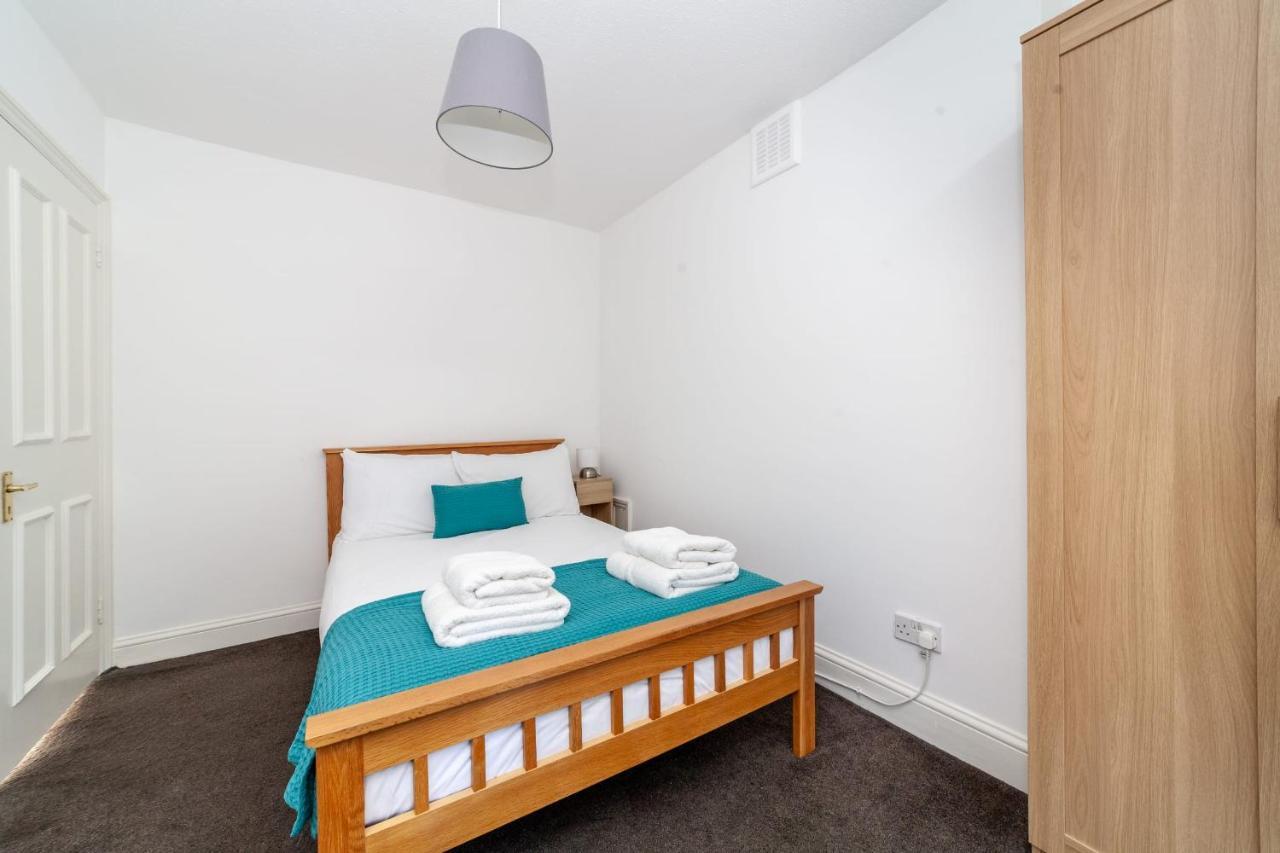 Period Victorian Abode In Idyllic Kings Cross Apartment *