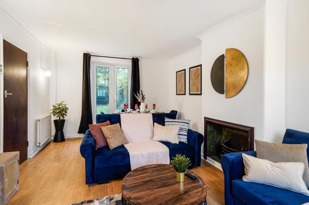 Ferienhaus Boutique Shepherds Bush Abode- Garden- Sleeps 12 *