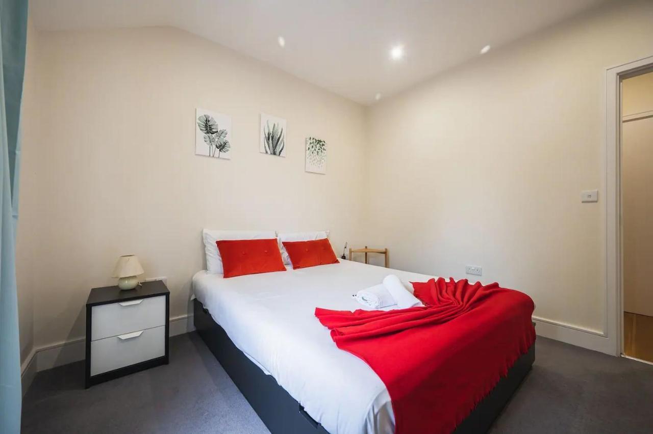 Pass The Keys Cosy Elegant Shepherds Bush Flat Appartement *