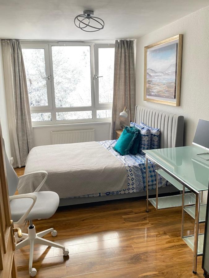 Appartement Entire Flat, Comfortable 2 Double Bedrooms