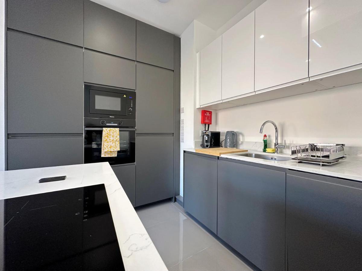 Nancy's Place In Notting Hill - 2 Double Beds, Ideal For Families Apartment *