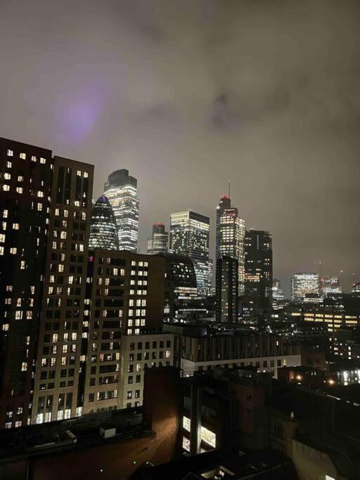 Skyline View - Of London. * Londres