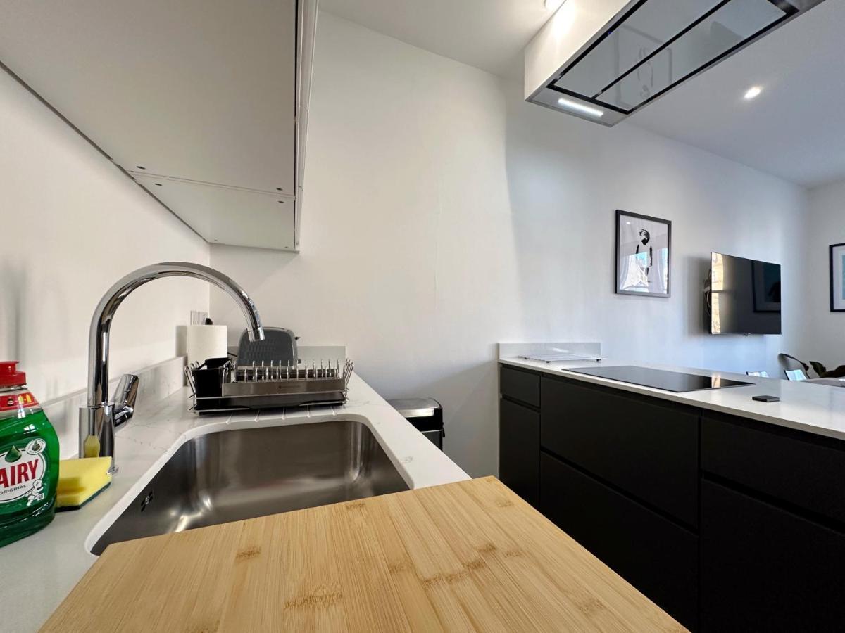 Nancy's Place In Notting Hill - 2 Double Beds, Ideal For Families