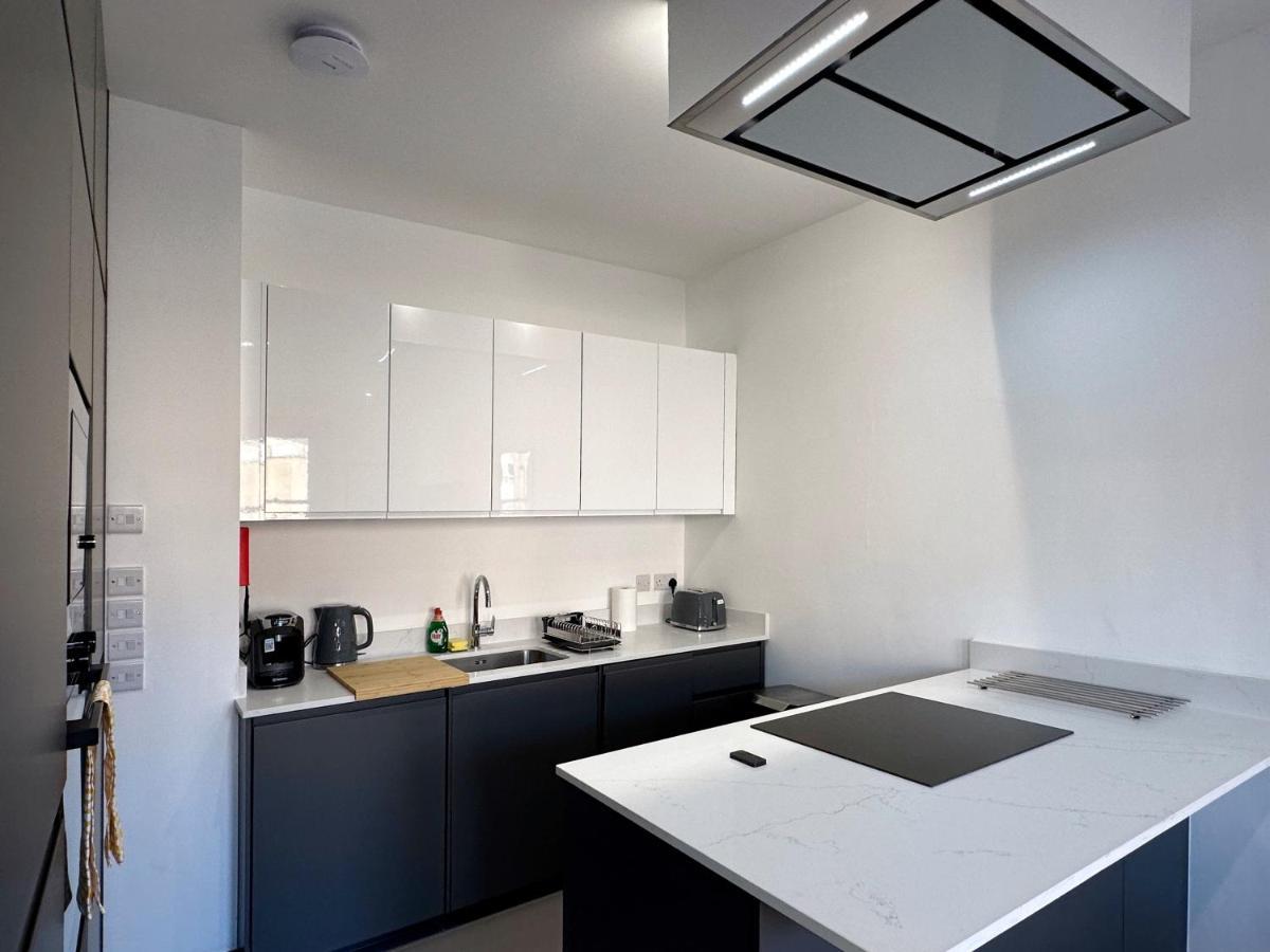 Nancy's Place In Notting Hill - 2 Double Beds, Ideal For Families Apartamento *