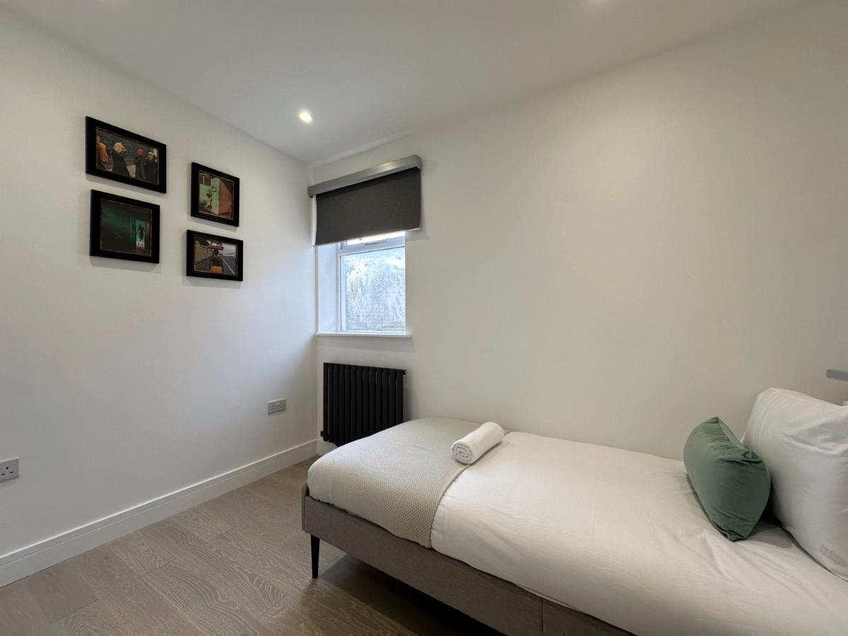 Apartment Nancy's Place In Notting Hill - 2 Double Beds, Ideal For Families London