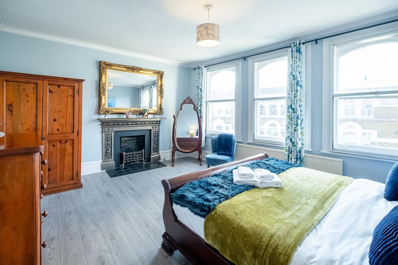 Stylish & Cosy 3bdr In Fulham With Roof Terrace *