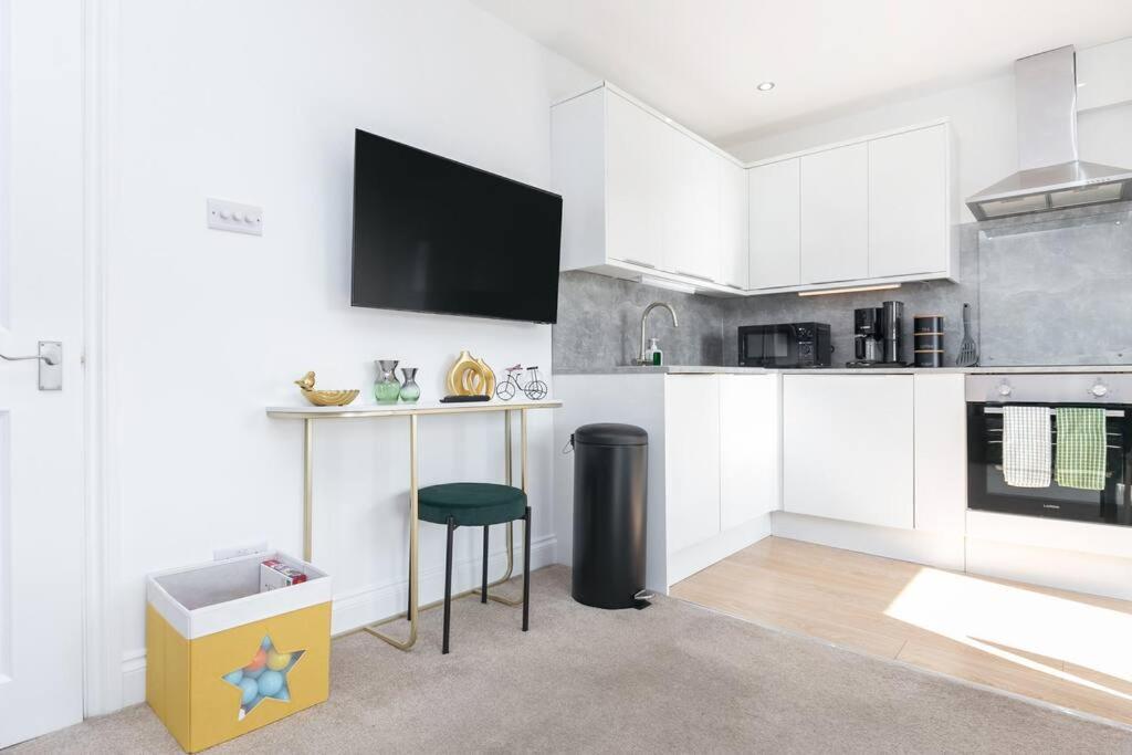 Appartement Stunning S/wimbledon Flat W/parking In London, Uk Londres