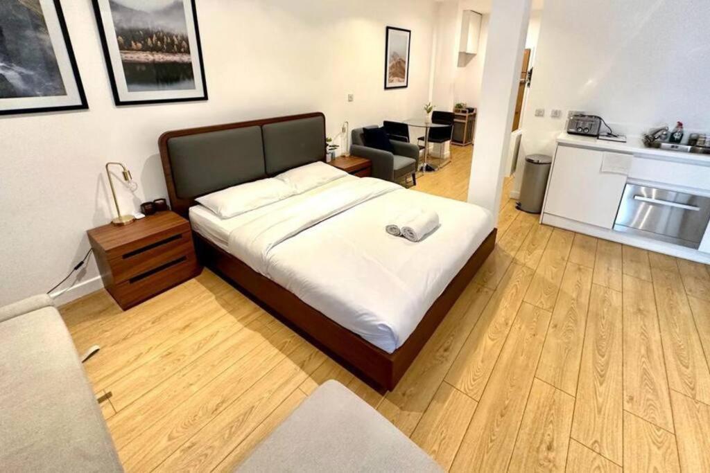 Appartement 1. V02 Piccadilly Circus On Your Doorstep!
