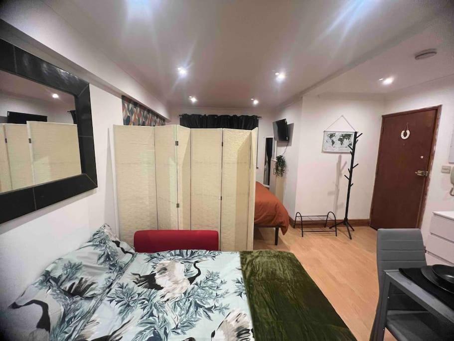 Nice Studioflat In Londres