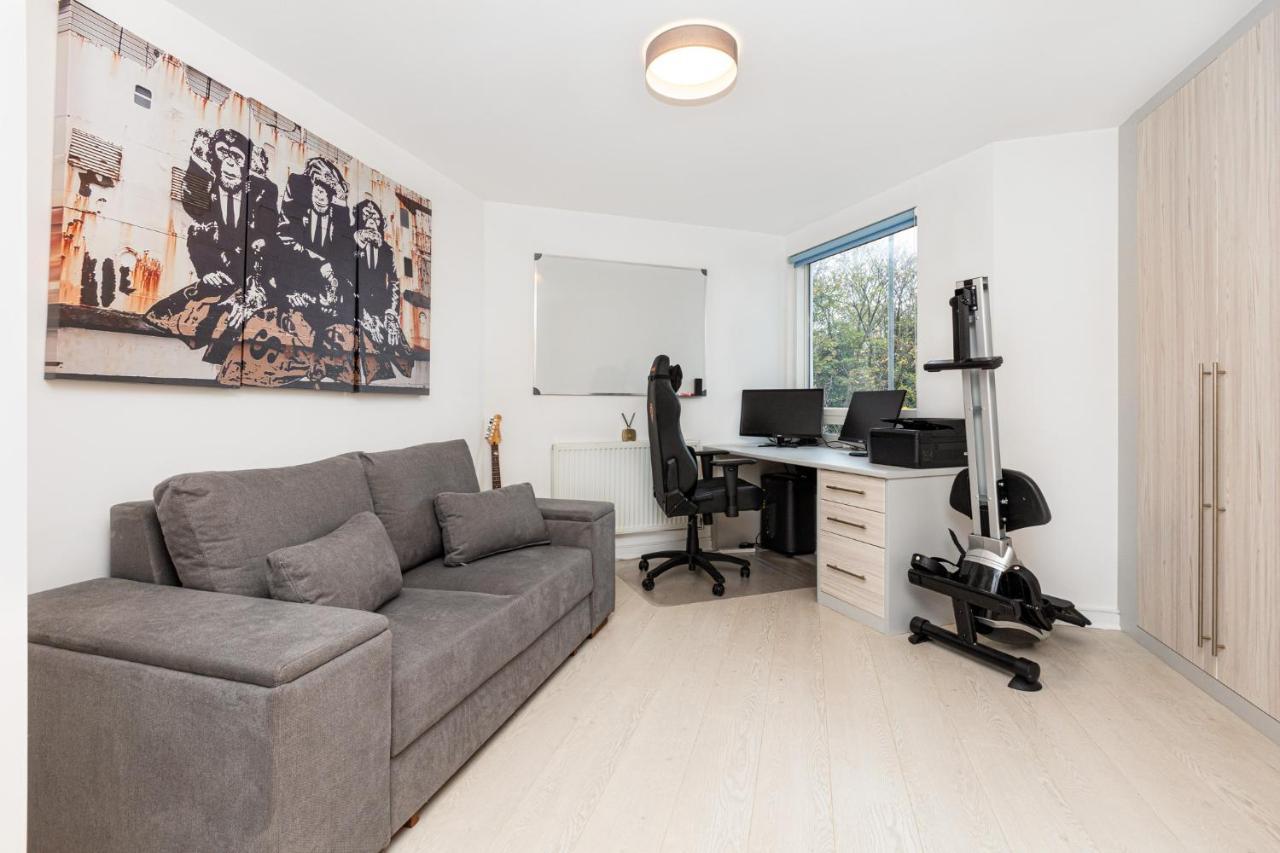 Immaculate 2br Flat, Greenwich, 2 Min Maze Hill St Londres