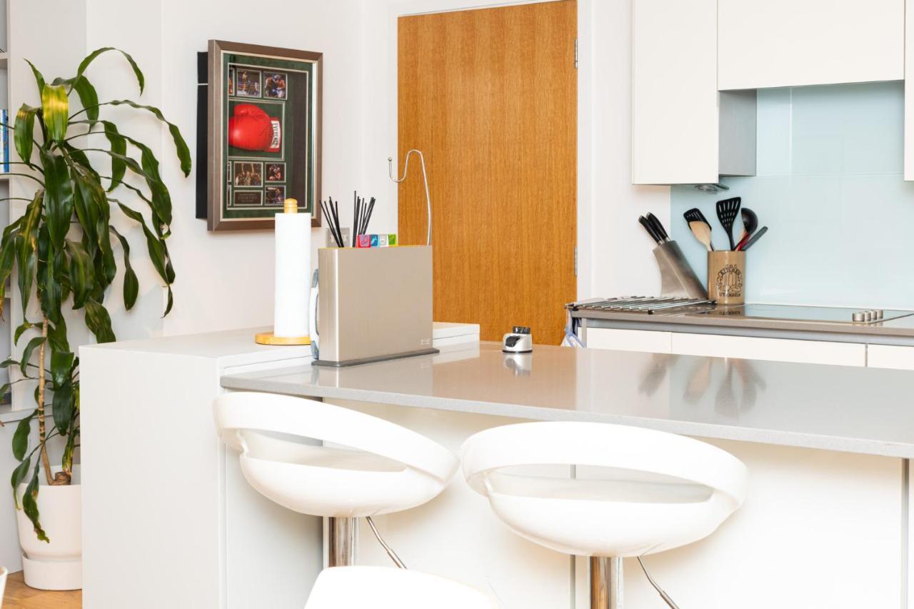 Immaculate 2br Flat, Greenwich, 2 Min Maze Hill St Apartamento Londres