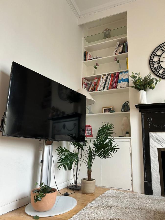 Charming 2 Beds In Chelsea By Earl's Court Station * Londres