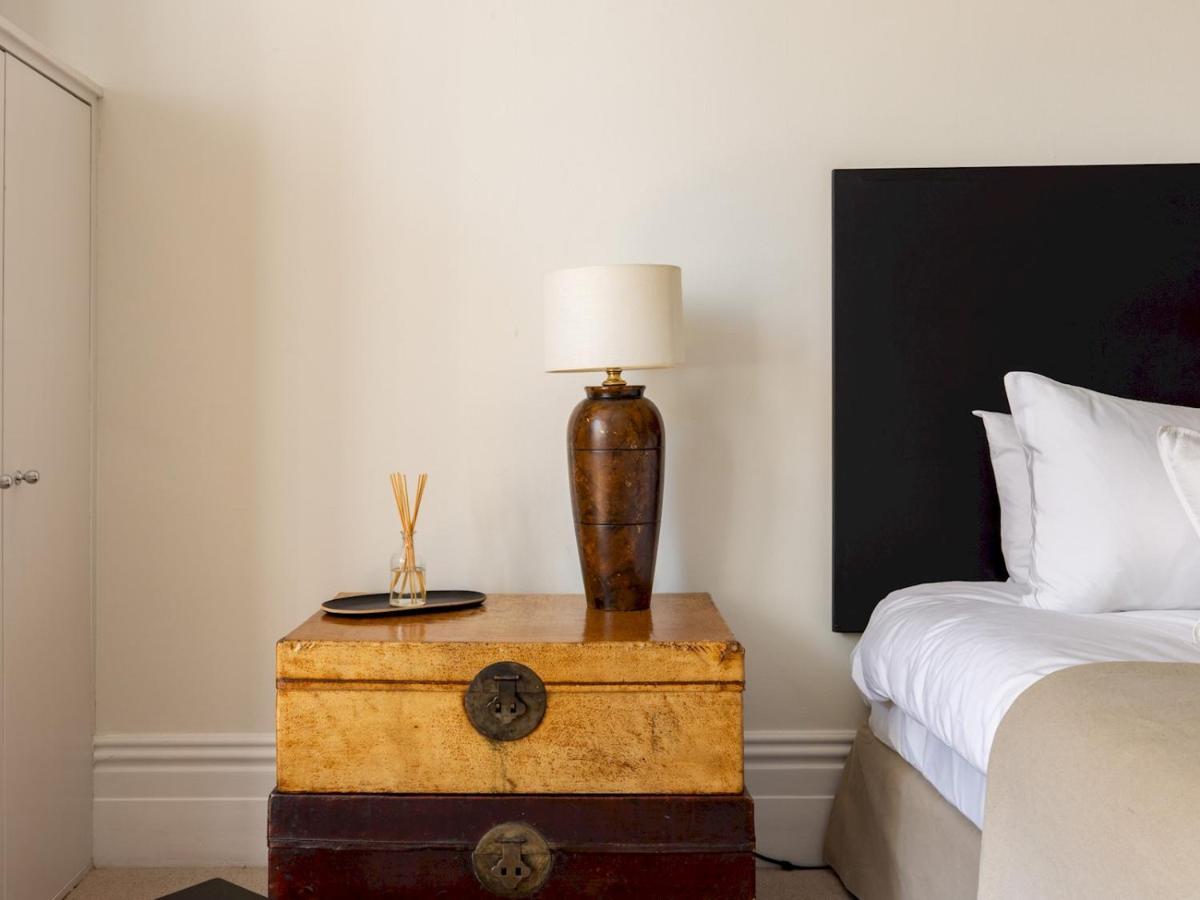 Pass The Keys Gorgeous With Access To A Private Garden *