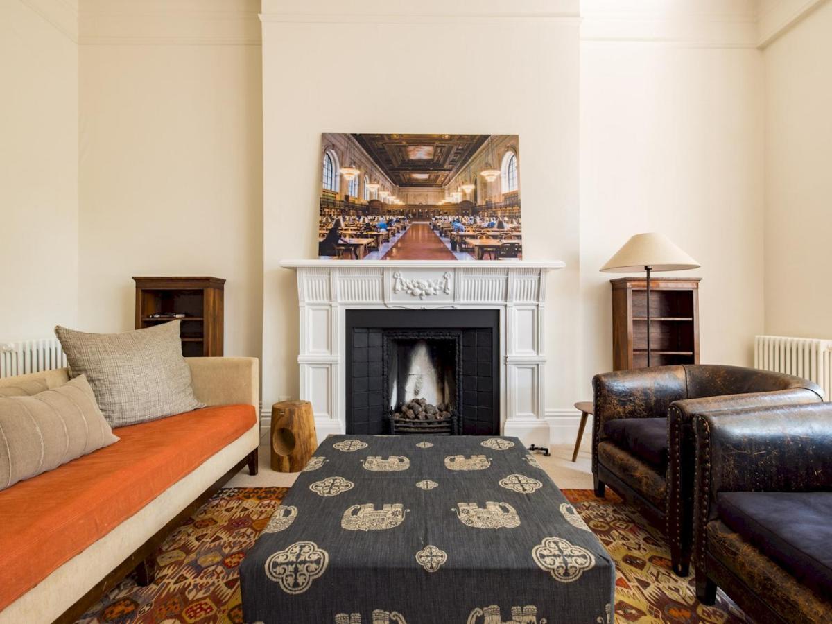 Pass The Keys Gorgeous With Access To A Private Garden Appartement Londres