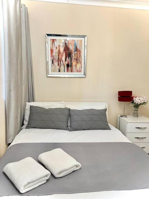 Appartement Cosy 2 Bedroom Detached House In *