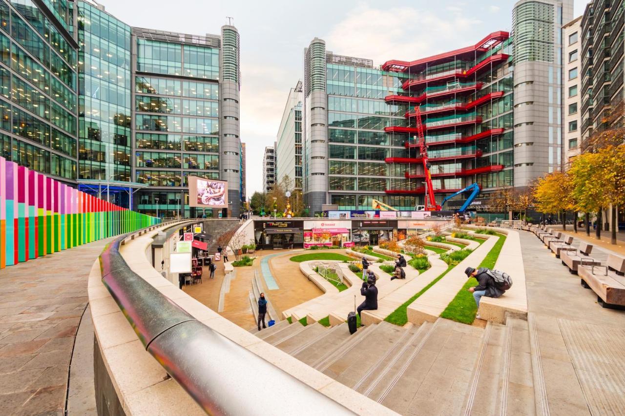 Paddington Basin View Apartment