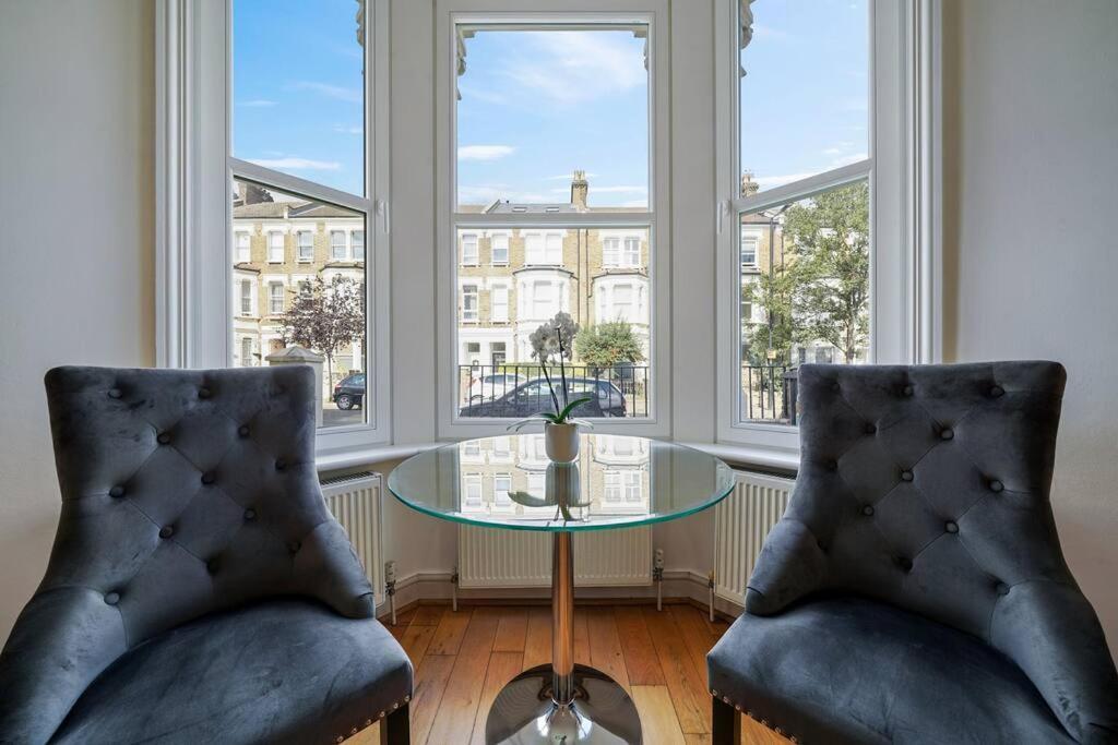 One-bedroom In Queen's Park Apartamento *